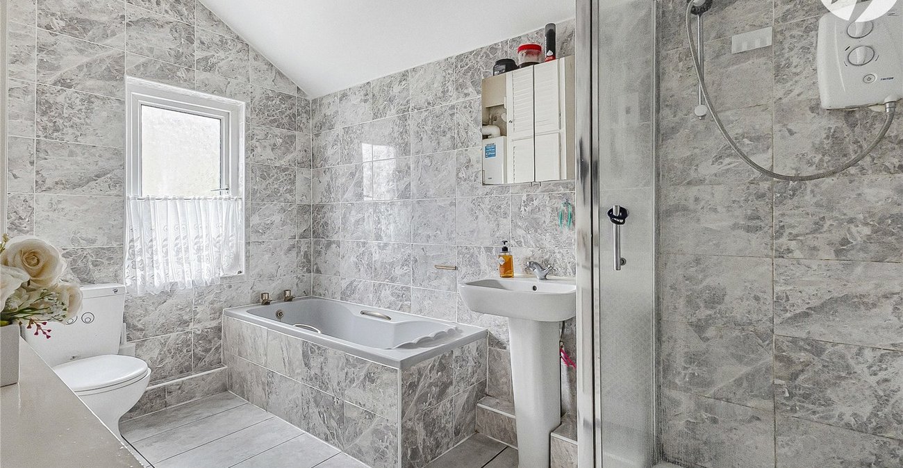 2 bedroom house for sale in Plumstead | Robinson Jackson