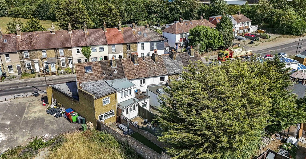 3 bedroom house for sale in Hawley Road | Robinson Jackson