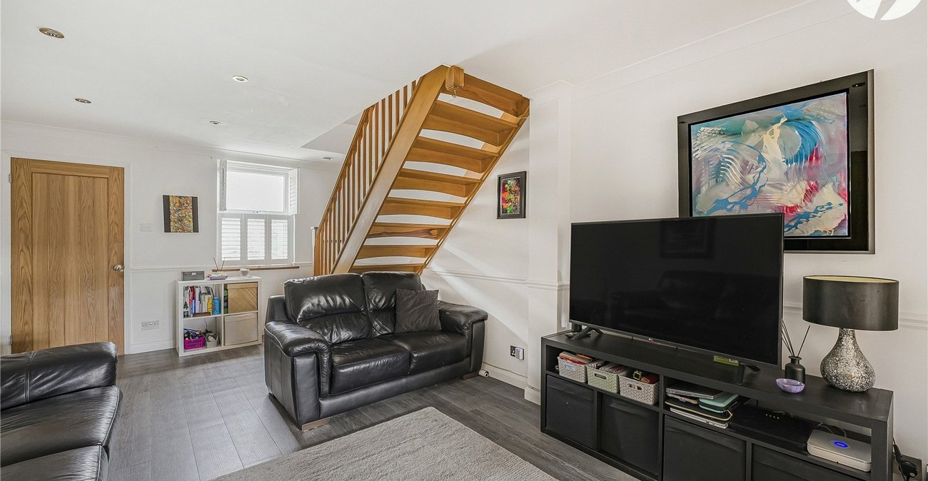 3 bedroom house for sale in Hawley Road | Robinson Jackson