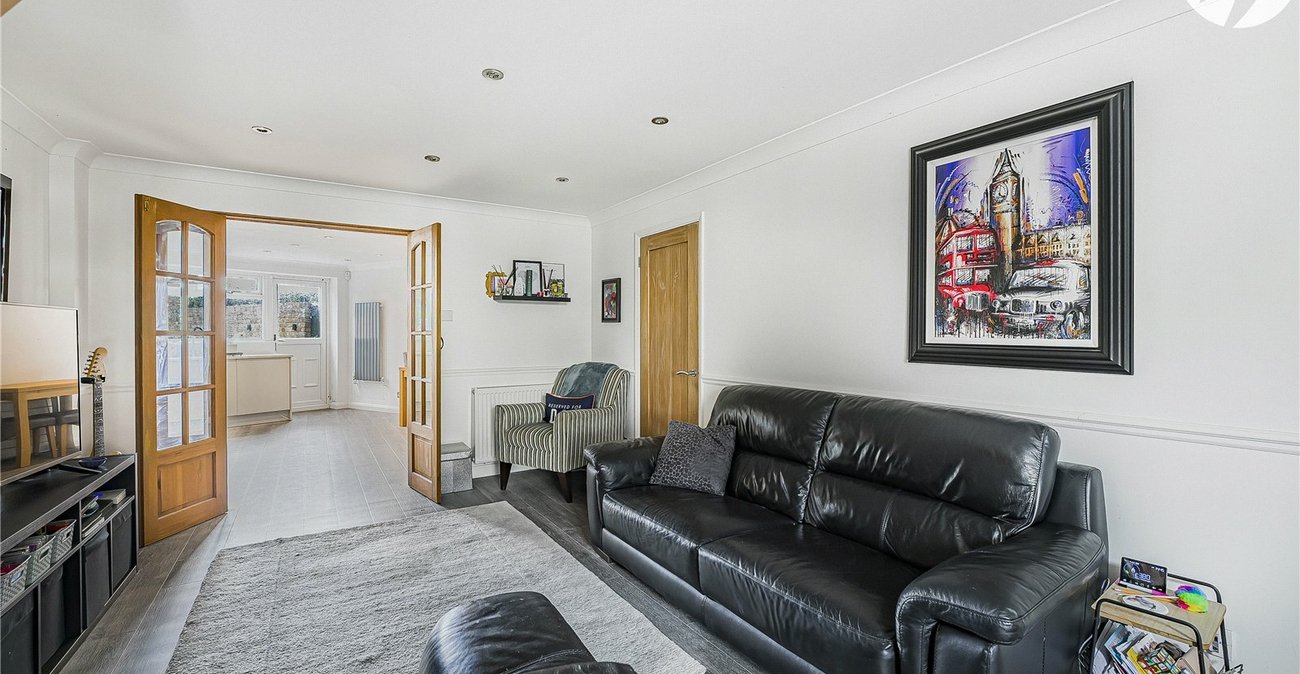 3 bedroom house for sale in Hawley Road | Robinson Jackson