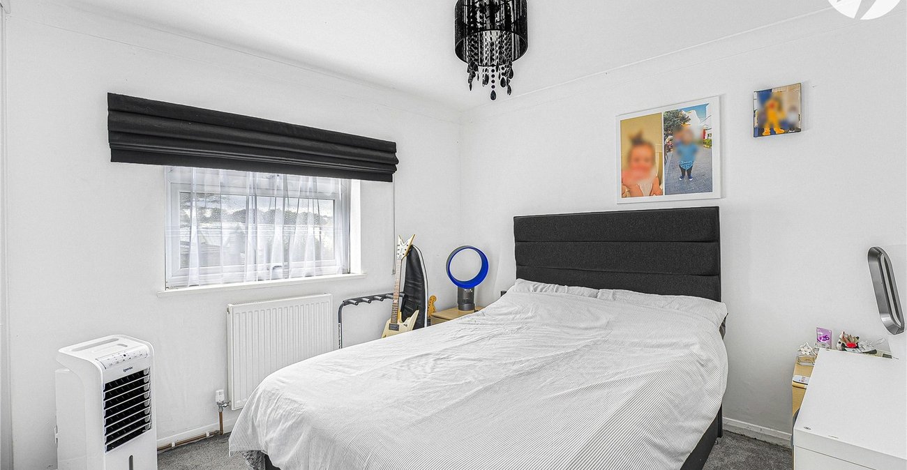 3 bedroom house for sale in Hawley Road | Robinson Jackson