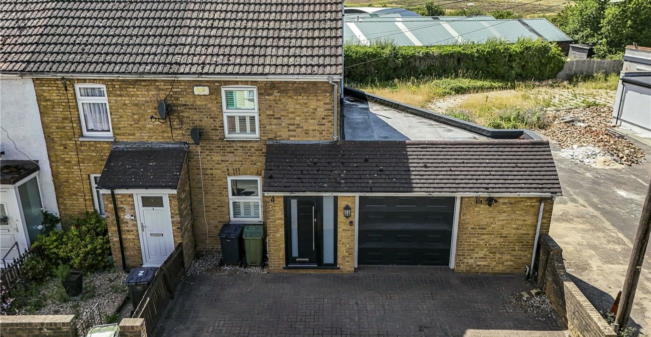 3 bedroom house for sale in Hawley Road | Robinson Jackson