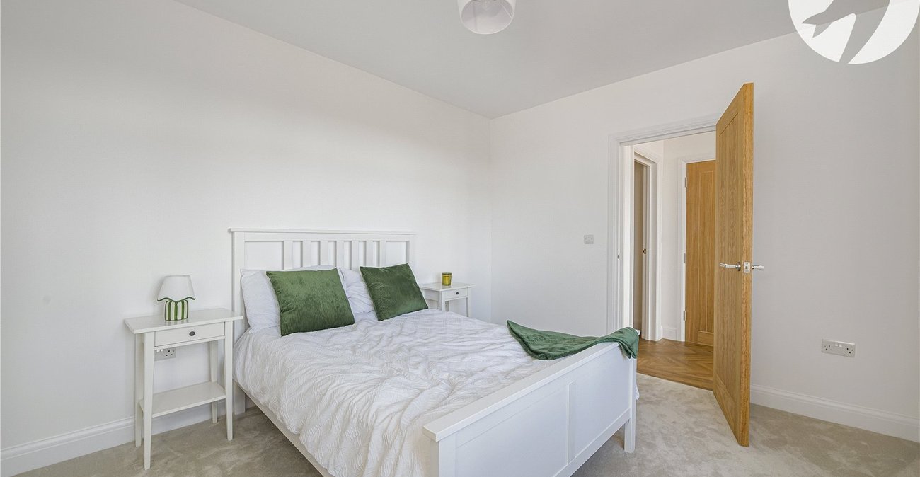 3 bedroom bungalow for sale in Gravesend | Robinson Michael & Jackson