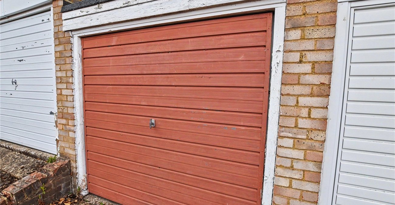 2 bedroom house for sale in Bexleyheath | Robinson Jackson