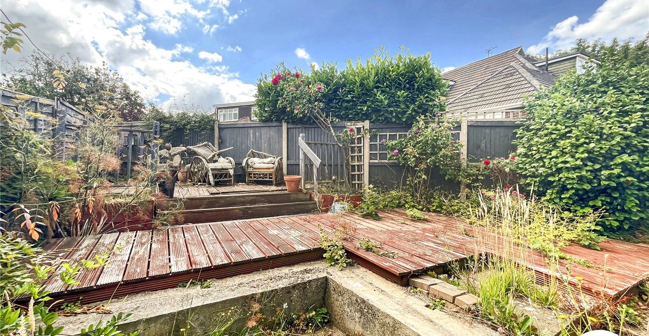 3 bedroom bungalow for sale in Maidstone | Robinson Michael & Jackson
