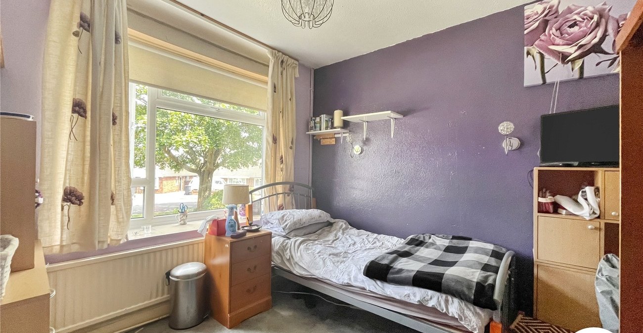 3 bedroom bungalow for sale in Maidstone | Robinson Michael & Jackson