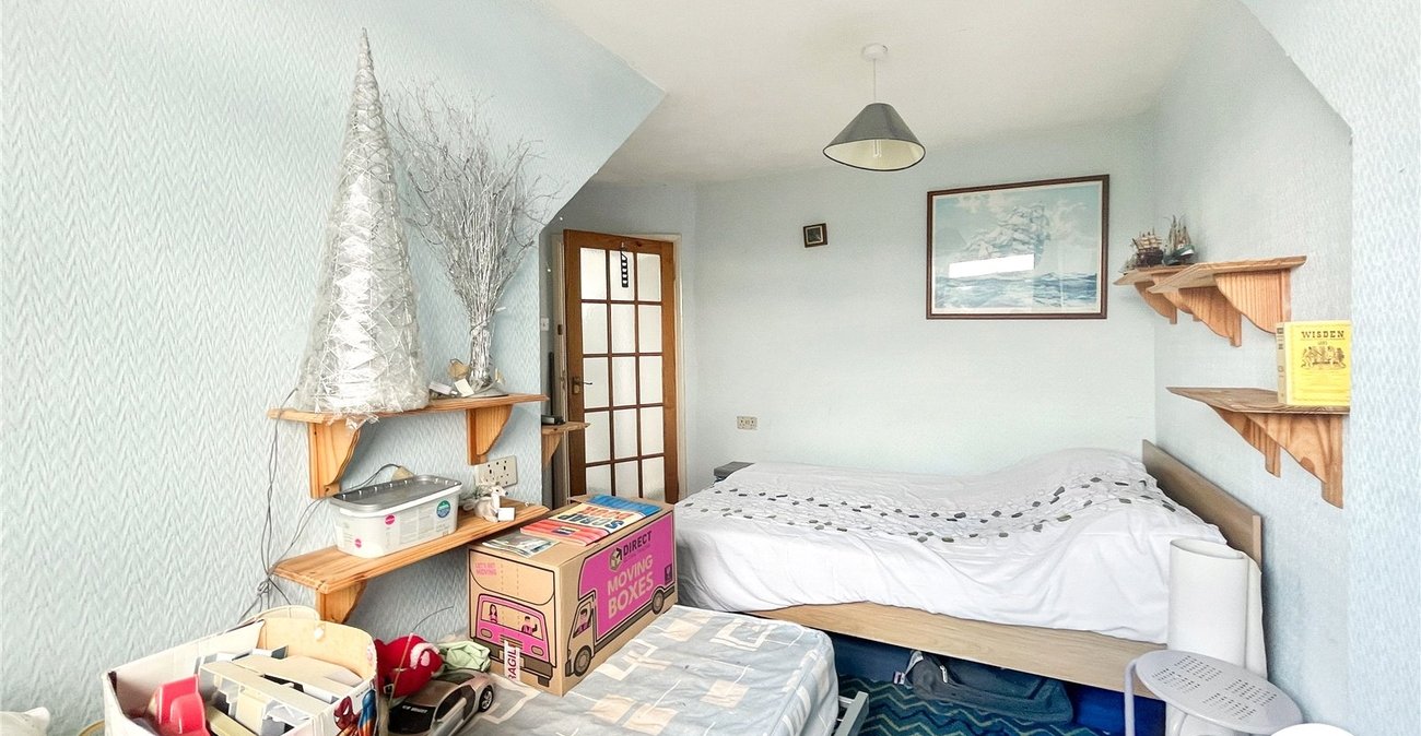 3 bedroom bungalow for sale in Maidstone | Robinson Michael & Jackson
