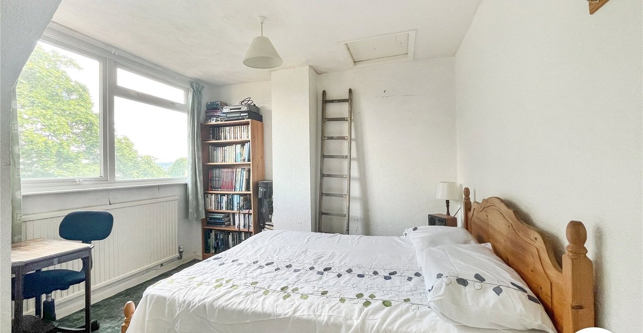 3 bedroom bungalow for sale in Maidstone | Robinson Michael & Jackson