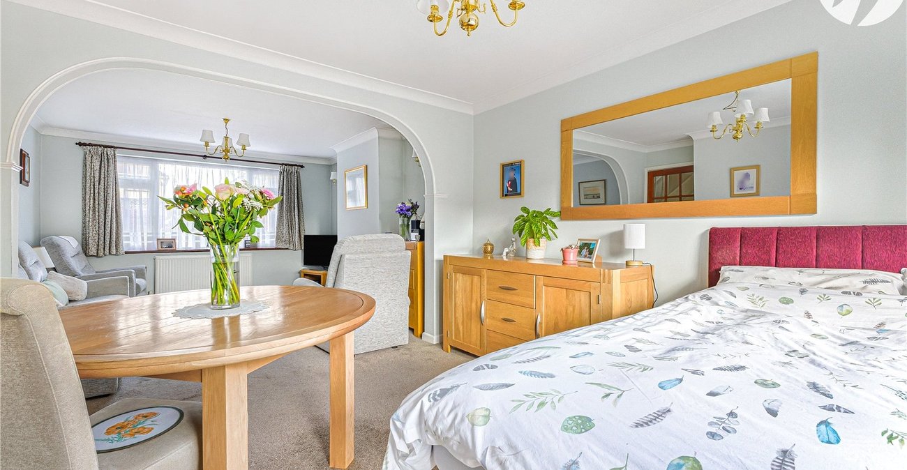 3 bedroom house for sale in Swanley | Robinson Jackson