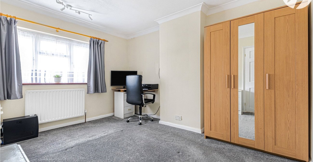 3 bedroom house for sale in Swanley | Robinson Jackson