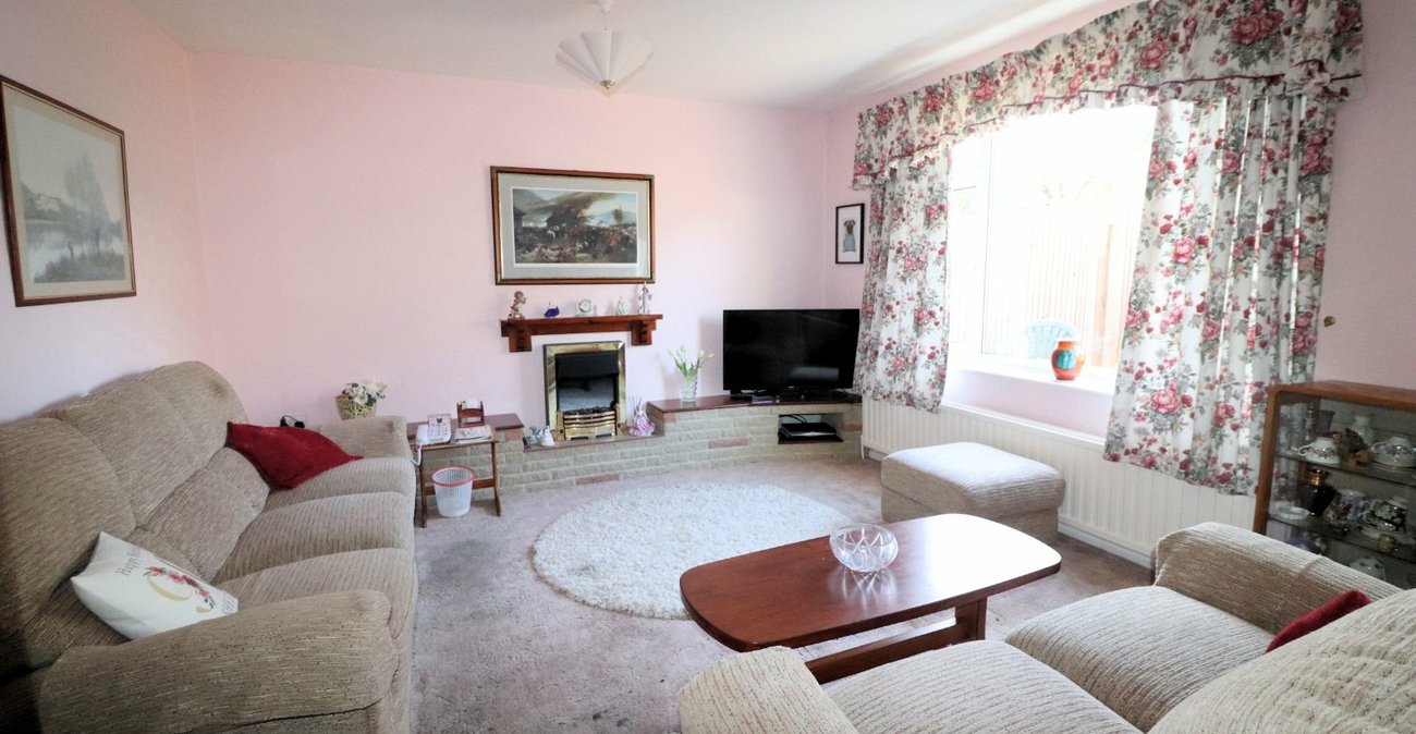 3 bedroom house for sale in Erith | Robinson Jackson