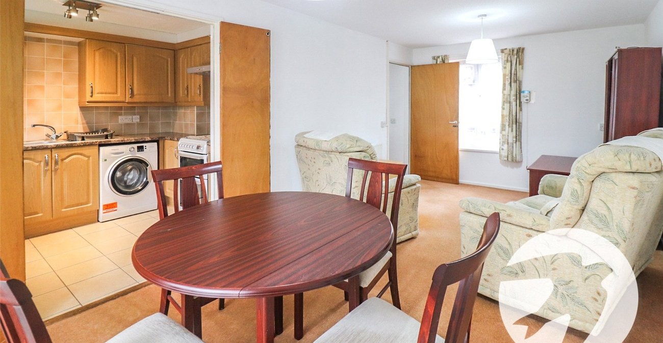 2 bedroom property for sale in Erith | Robinson Jackson
