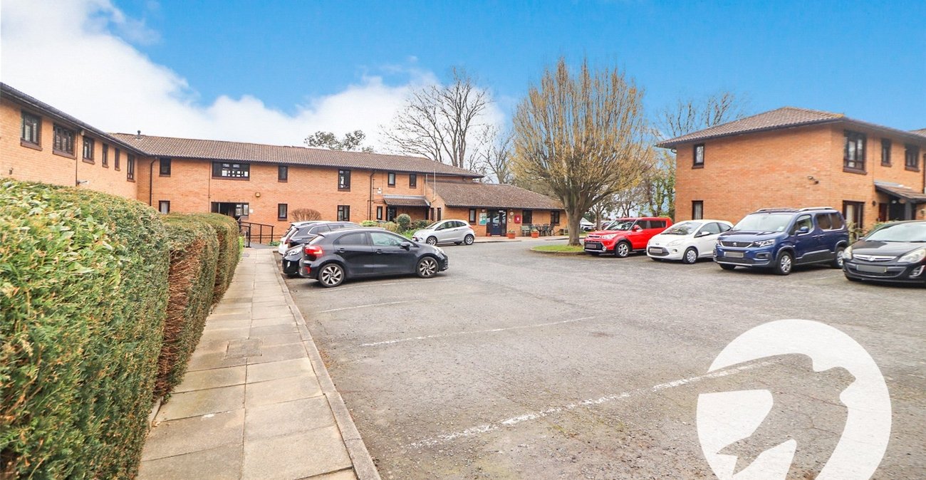 2 bedroom property for sale in Erith | Robinson Jackson