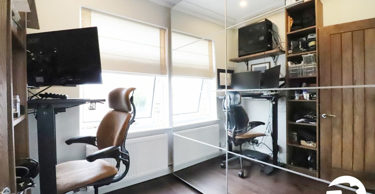 4 bedroom house for sale in Bexleyheath | Robinson Jackson