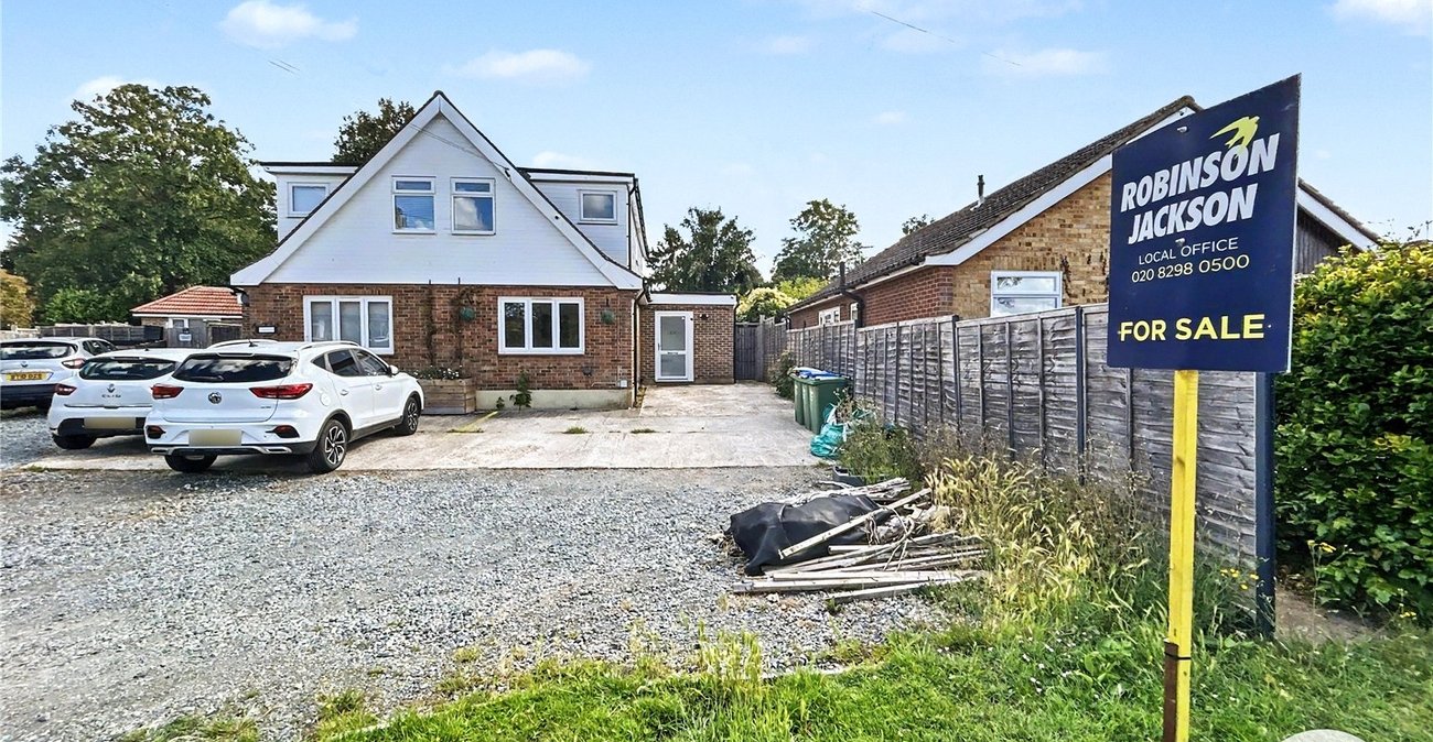 4 bedroom house for sale in Honeyden Road | Robinson Jackson
