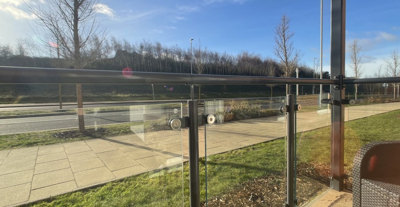 1 bedroom property for sale in Castle Hill | Robinson Jackson