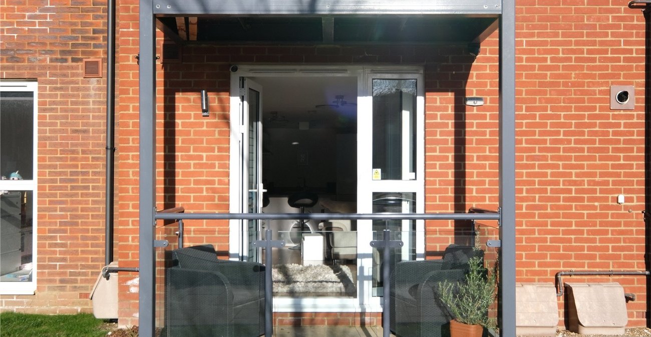 1 bedroom property for sale in Castle Hill | Robinson Jackson
