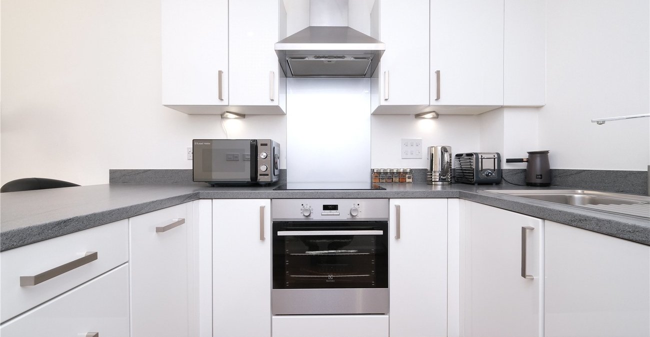 1 bedroom property for sale in Castle Hill | Robinson Jackson