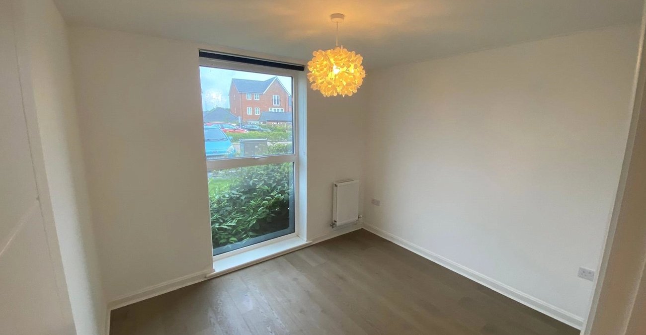 2 bedroom property for sale in Castle Hill | Robinson Jackson
