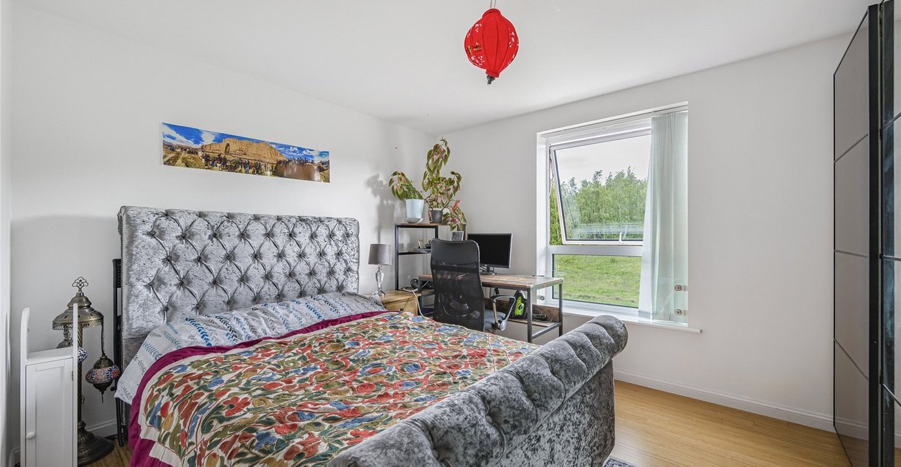 2 bedroom property for sale in Castle Hill | Robinson Jackson