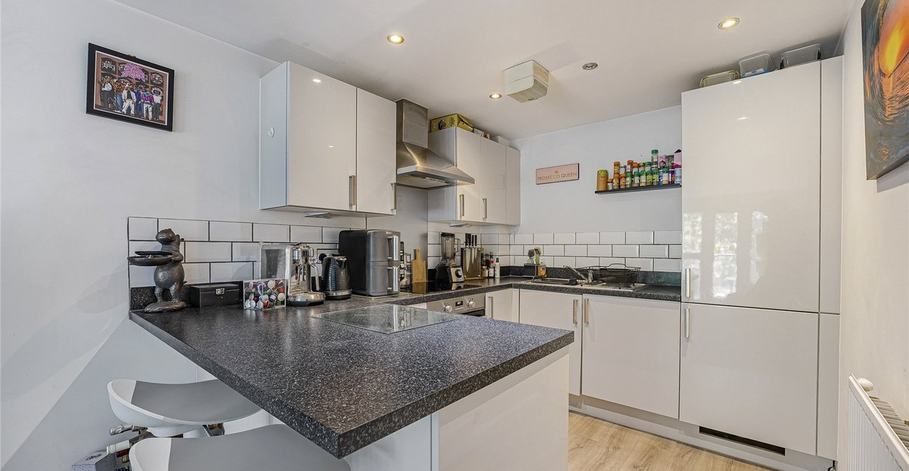 1 bedroom property for sale in Castle Hill | Robinson Jackson