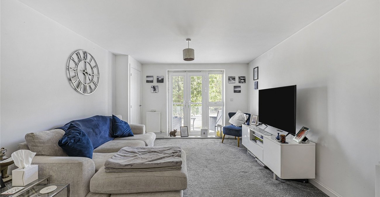1 bedroom property for sale in Castle Hill | Robinson Jackson