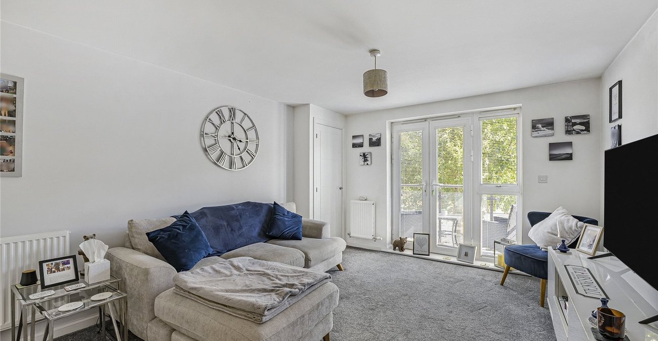 1 bedroom property for sale in Castle Hill | Robinson Jackson