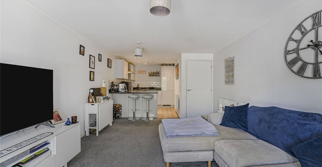 1 bedroom property for sale in Castle Hill | Robinson Jackson