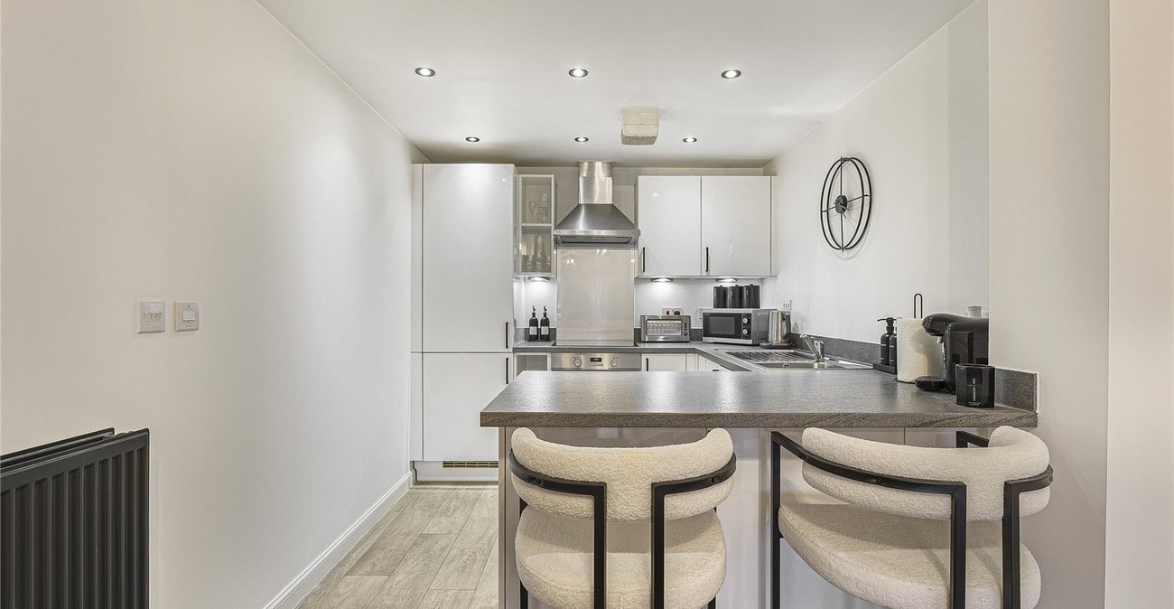 1 bedroom property for sale in Castle Hill | Robinson Jackson