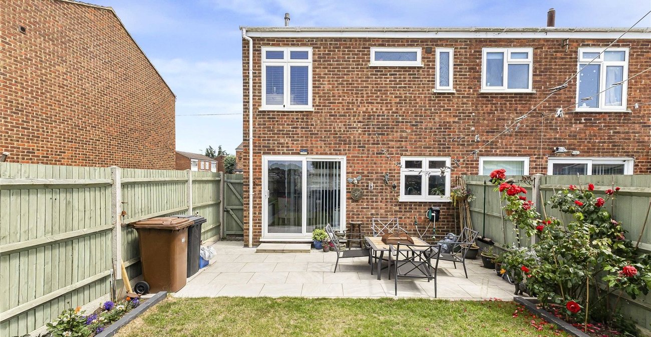 3 bedroom house for sale in Isle of Grain | Robinson Michael & Jackson