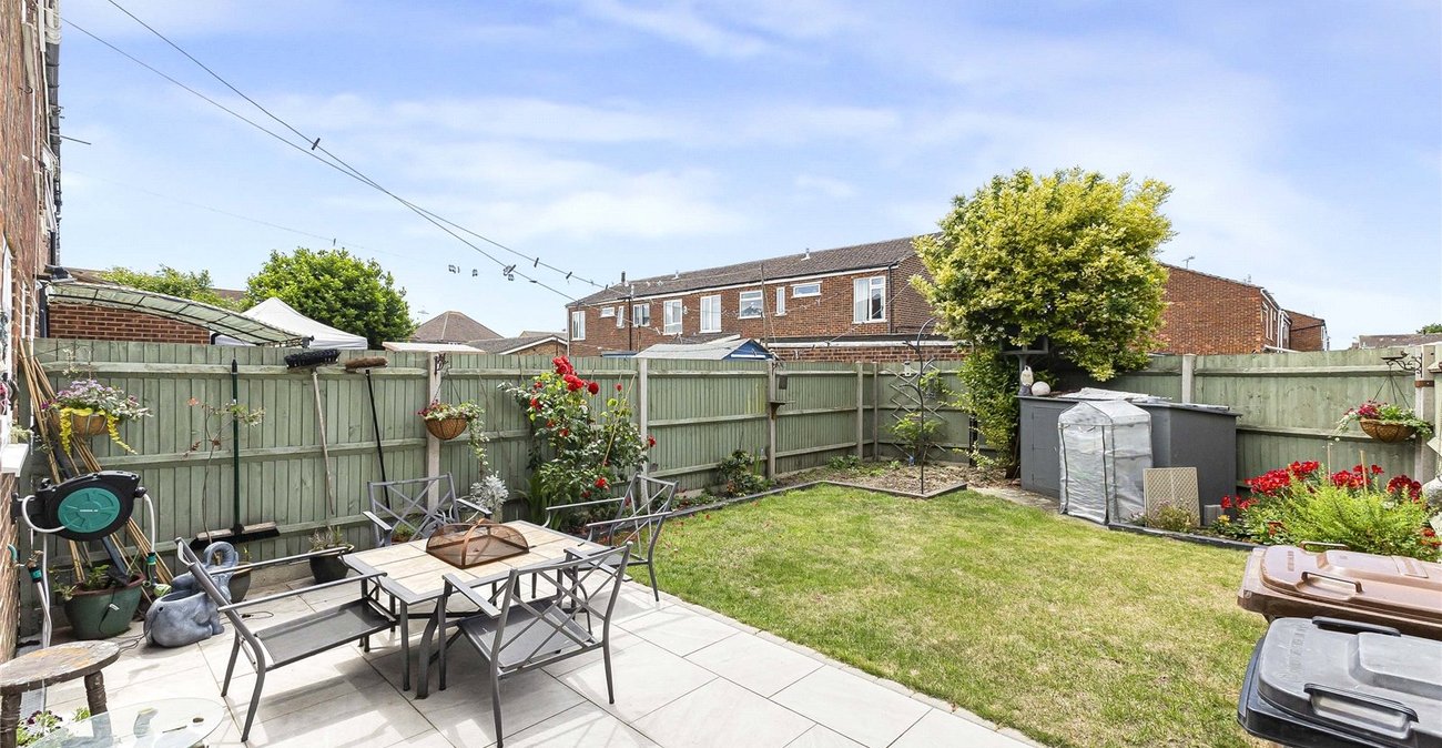 3 bedroom house for sale in Isle of Grain | Robinson Michael & Jackson