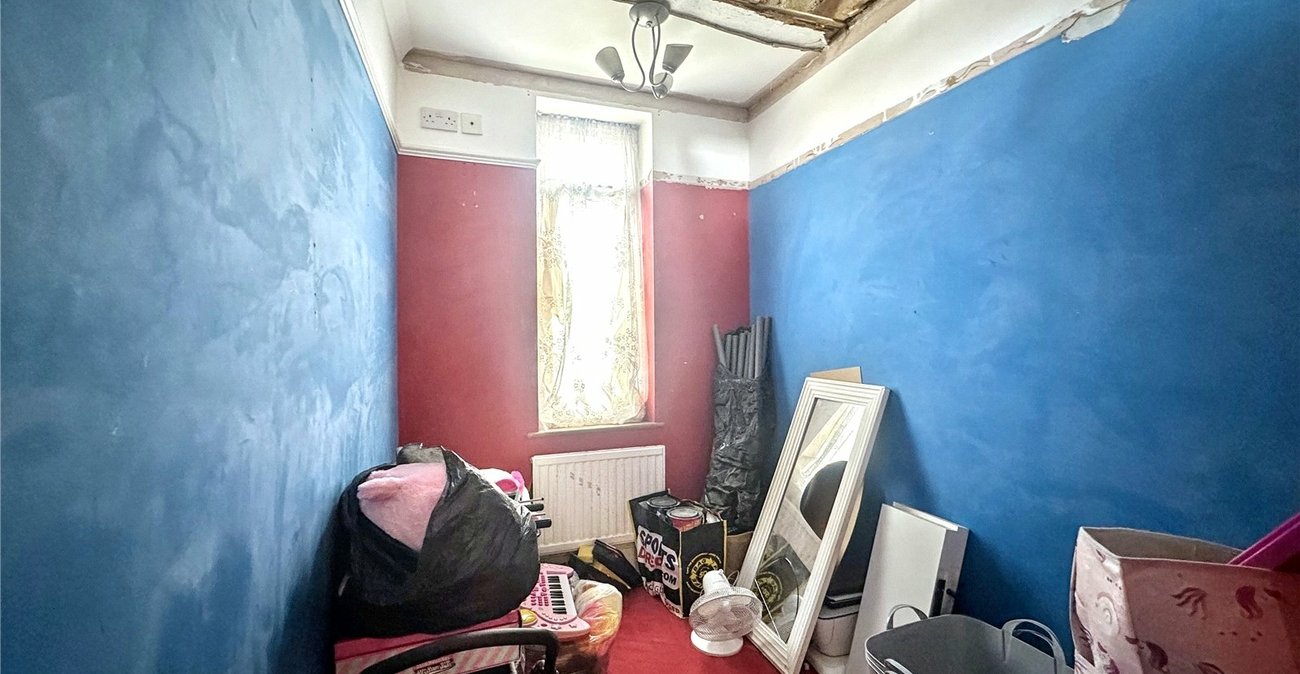 3 bedroom house for sale in Twydall | Robinson Michael & Jackson