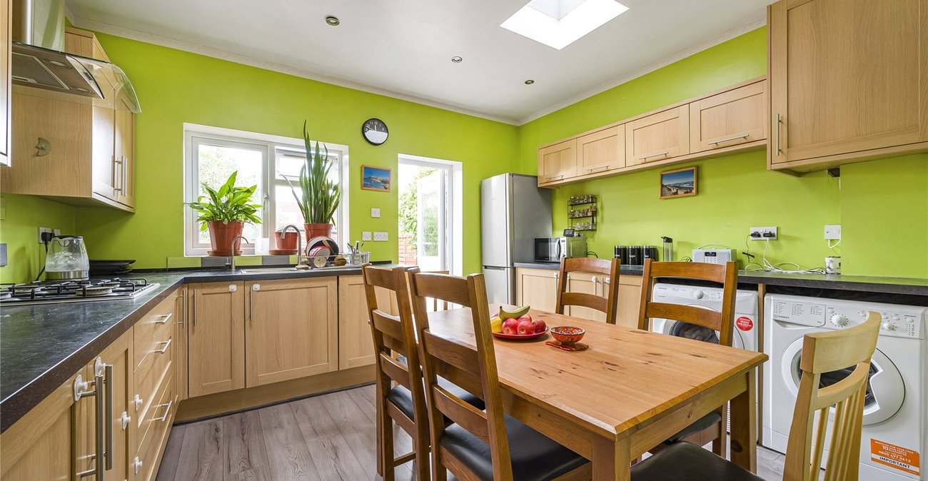 2 bedroom house for sale in Welling | Robinson Jackson