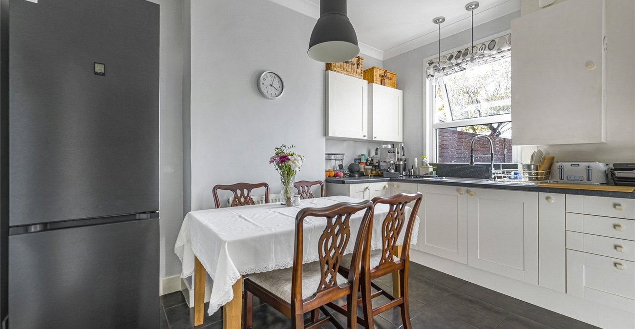 2 bedroom house for sale in Welling | Robinson Jackson