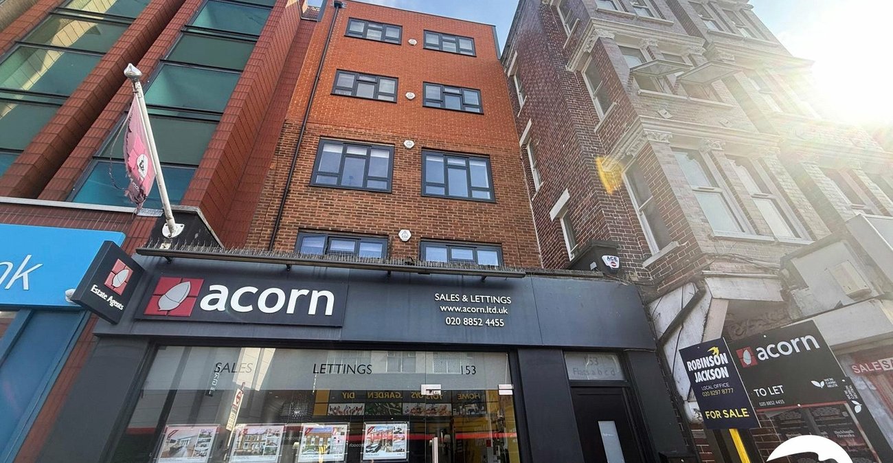 2 bedroom property for sale in London | Robinson Jackson