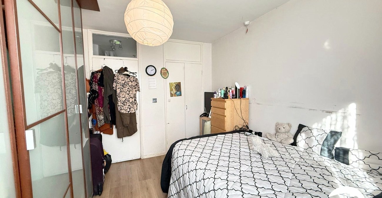 1 bedroom property for sale in London | Robinson Jackson