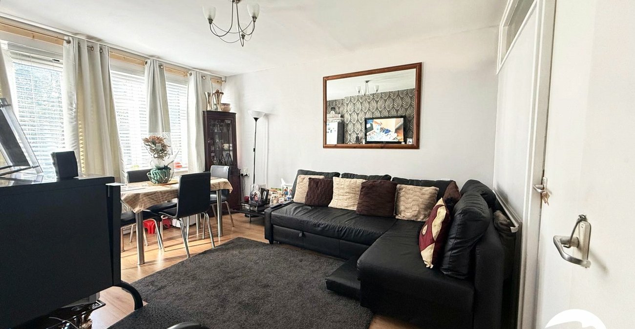 1 bedroom property for sale in London | Robinson Jackson