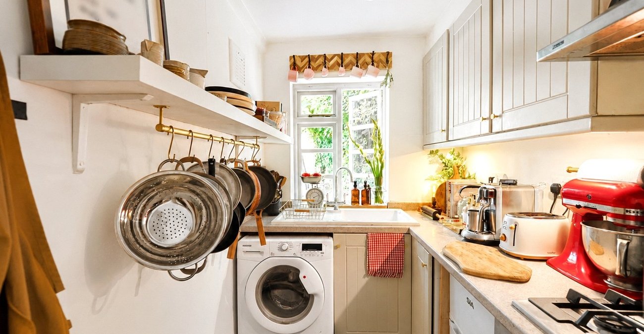 1 bedroom property for sale in London | Robinson Jackson