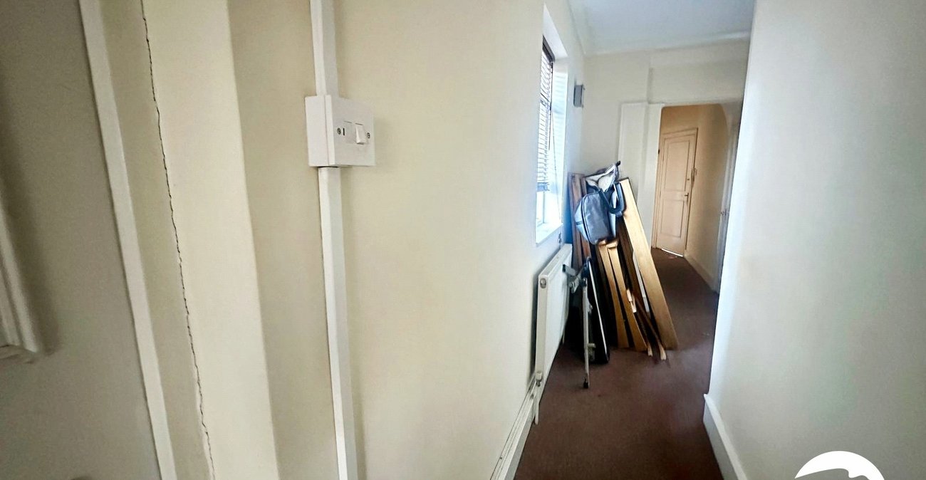 1 bedroom property for sale in London | Robinson Jackson