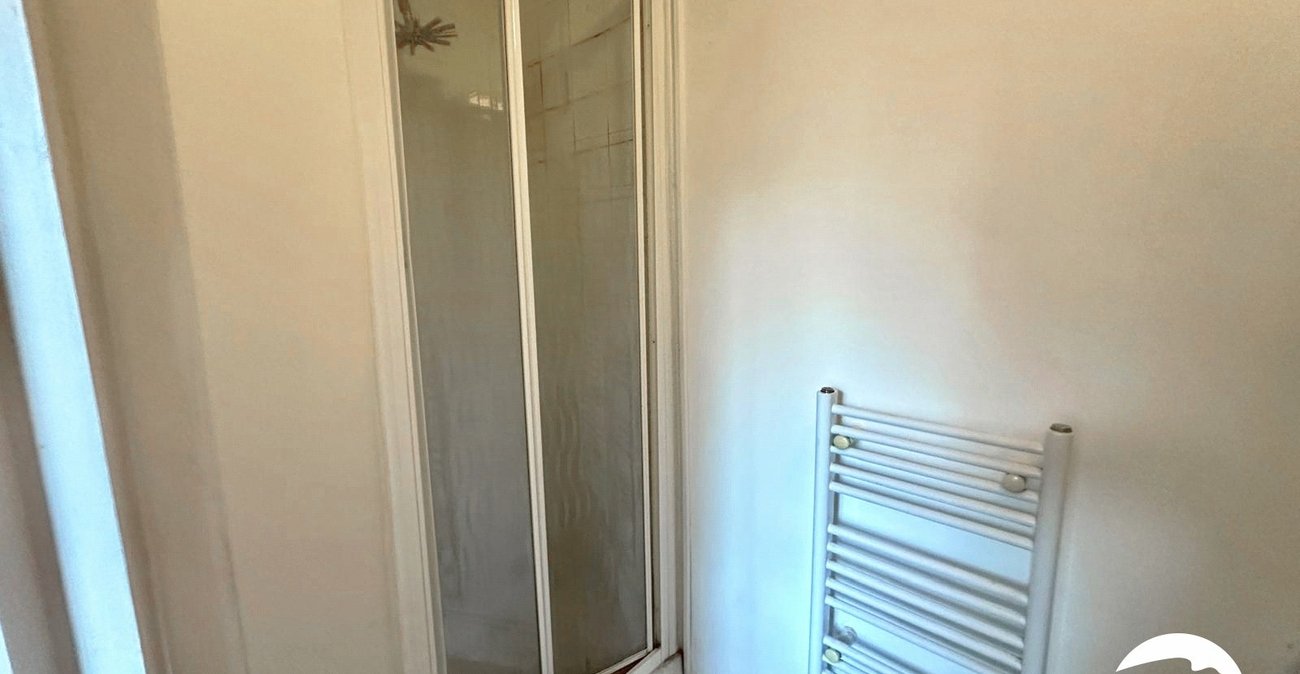 1 bedroom property for sale in London | Robinson Jackson