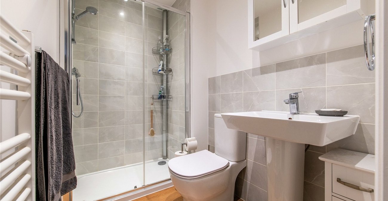 4 bedroom house for sale in Staplehurst | Robinson Michael & Jackson