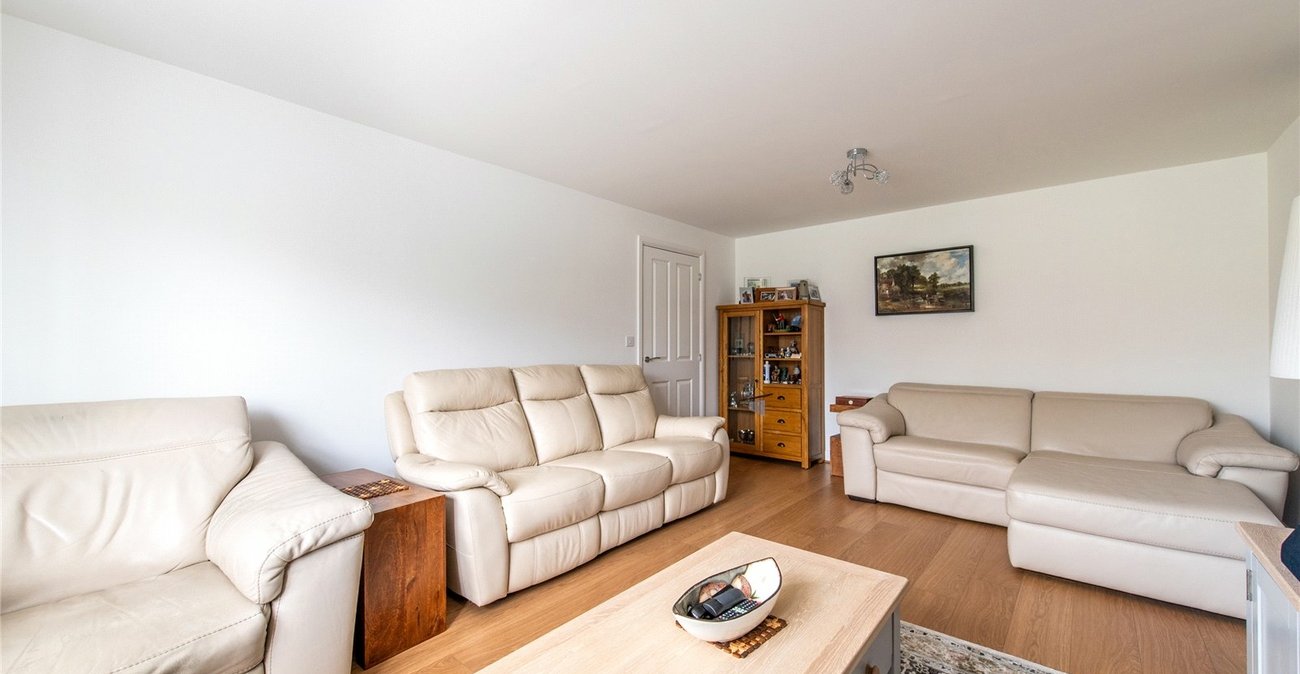 4 bedroom house for sale in Staplehurst | Robinson Michael & Jackson