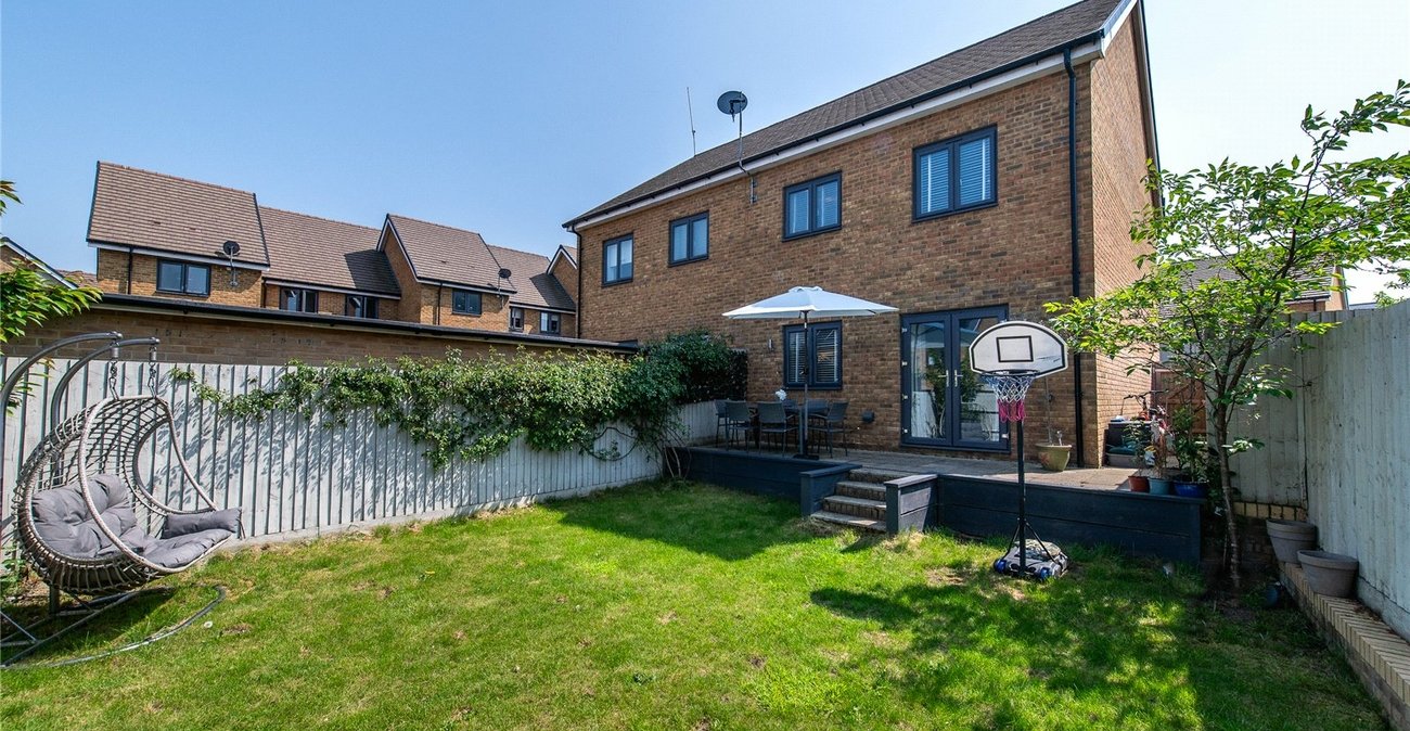3 bedroom house for sale in Northfleet | Robinson Michael & Jackson