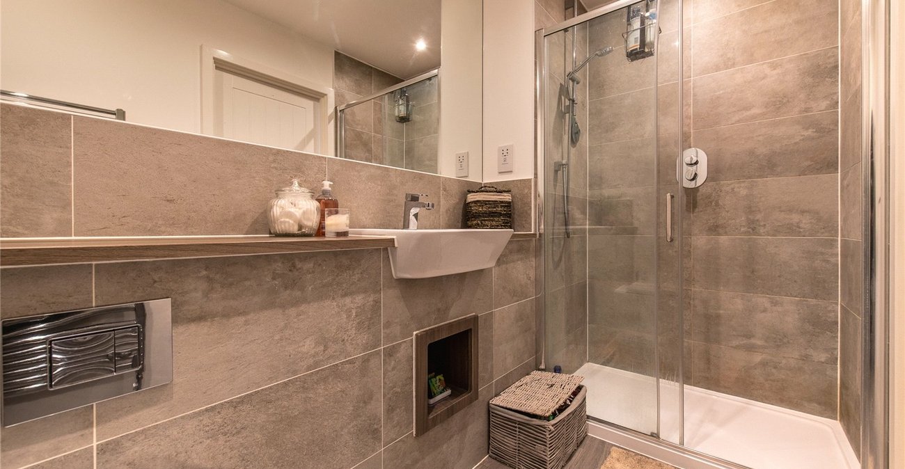 3 bedroom house for sale in Northfleet | Robinson Michael & Jackson