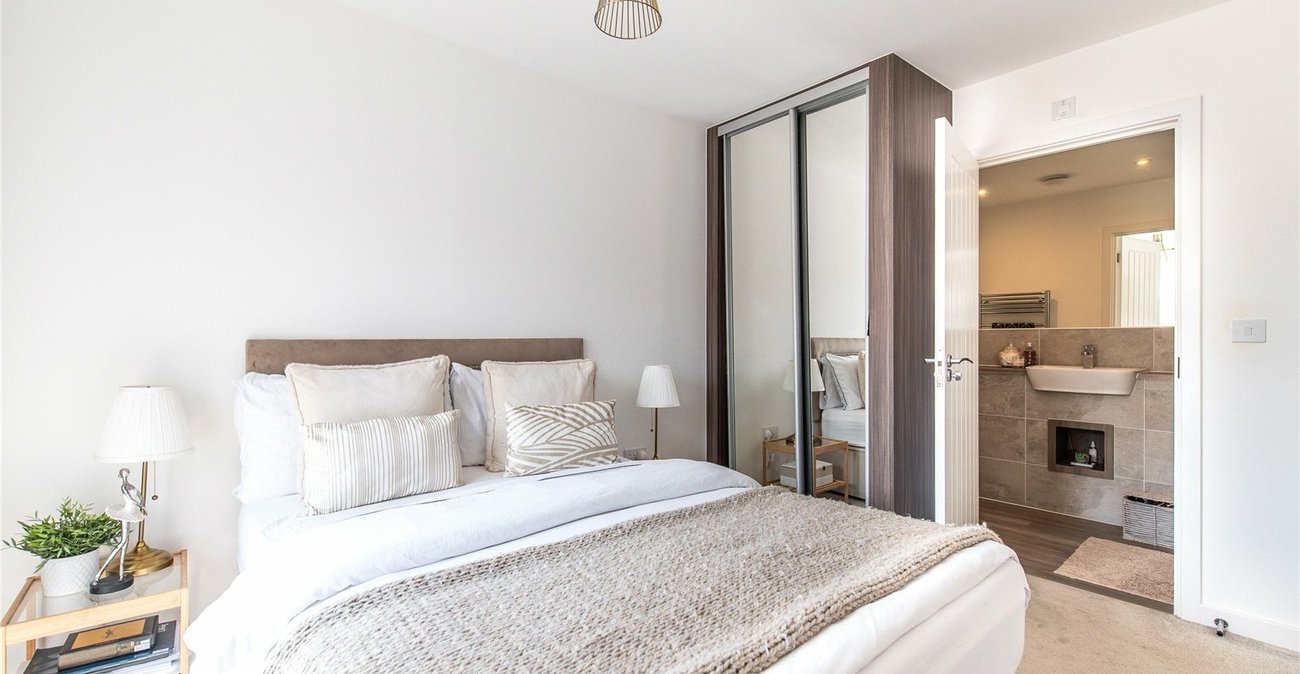 3 bedroom house for sale in Northfleet | Robinson Michael & Jackson