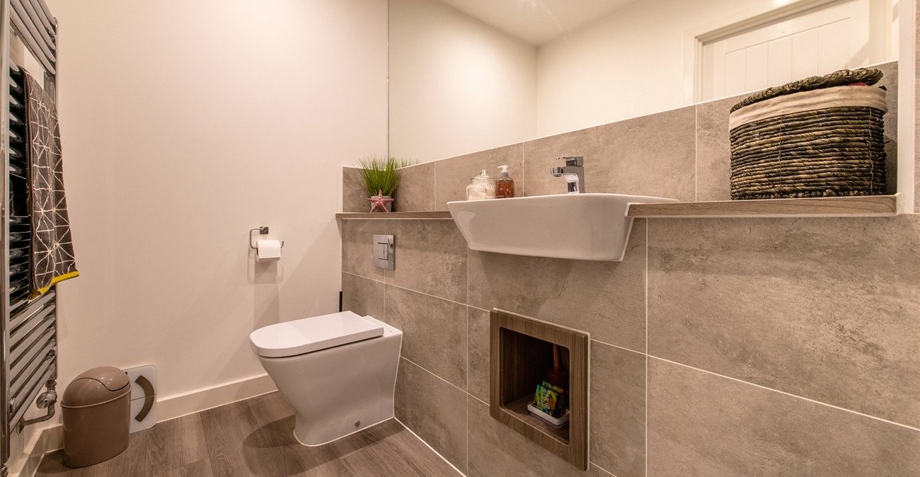 3 bedroom house for sale in Northfleet | Robinson Michael & Jackson