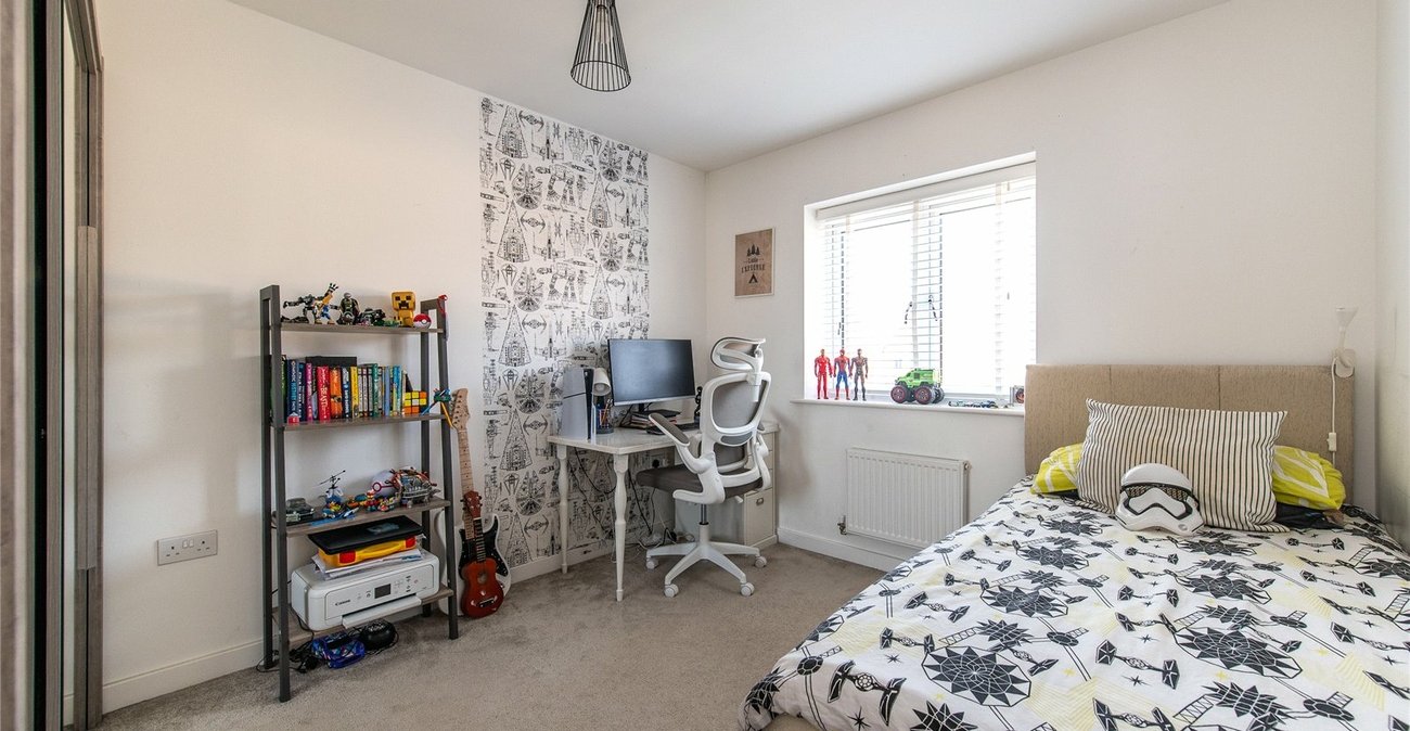 3 bedroom house for sale in Northfleet | Robinson Michael & Jackson