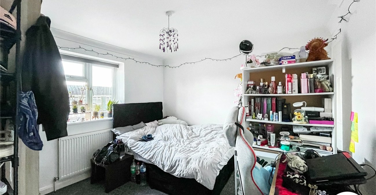 2 bedroom house for sale in Sittingbourne | Robinson Michael & Jackson