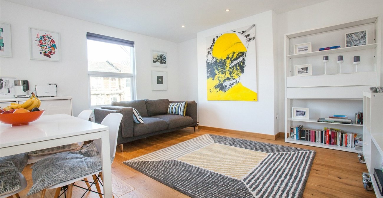 2 bedroom property for sale in Lewisham | Robinson Jackson