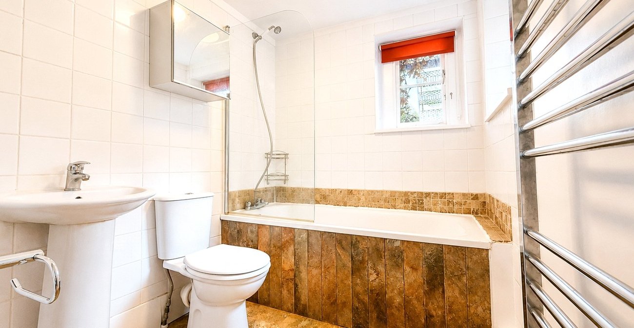 1 bedroom property for sale in London | Robinson Jackson
